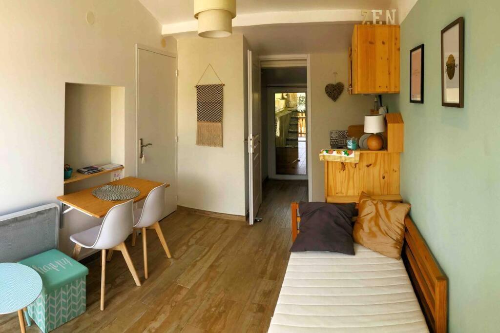 Le Dindouleto Apartment Peynier Bagian luar foto